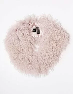 ASOS Mongolian wool collar pink nude faux fur 1920s style accessory