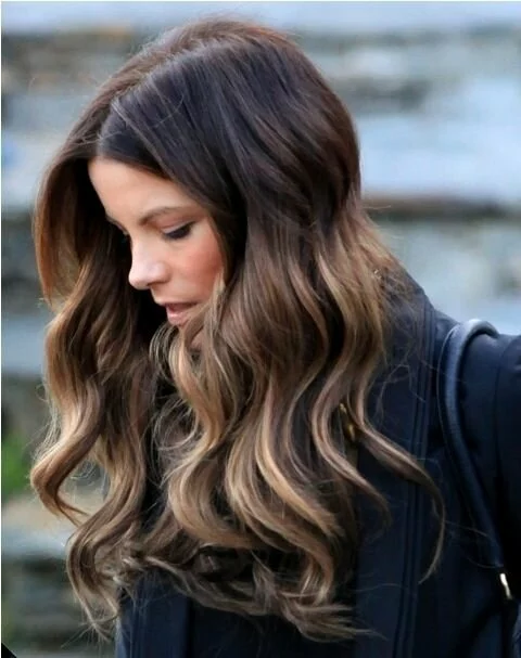 Kate Beckinsale balayage hair inspiration 