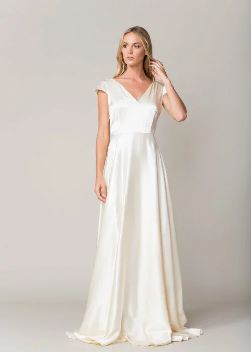 Columbus sarah seven wedding dress simple stylish sleeveless backless
