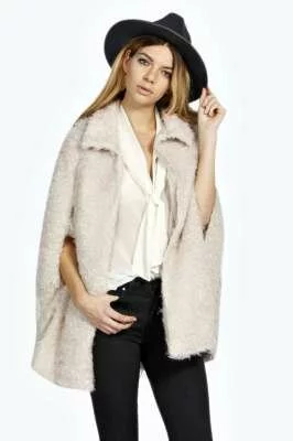 BOOHOO Agnes Faux Fur Cape £30